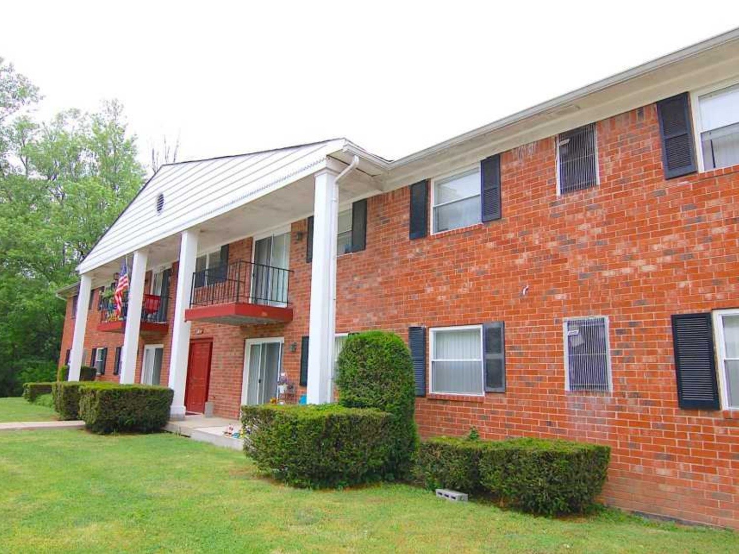 Cana Apartments - Thumbnail 2