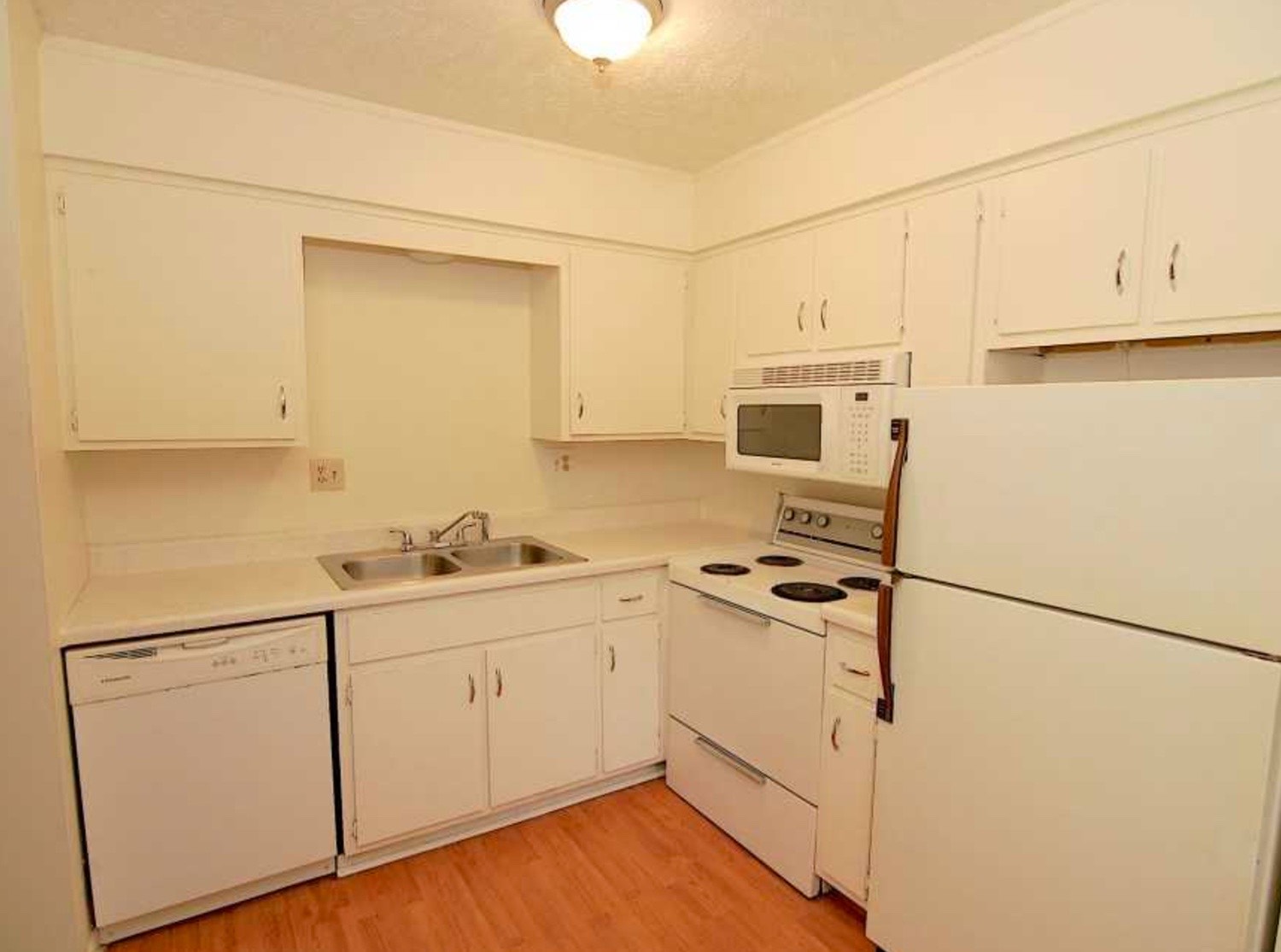 Cana Apartments - Thumbnail 3