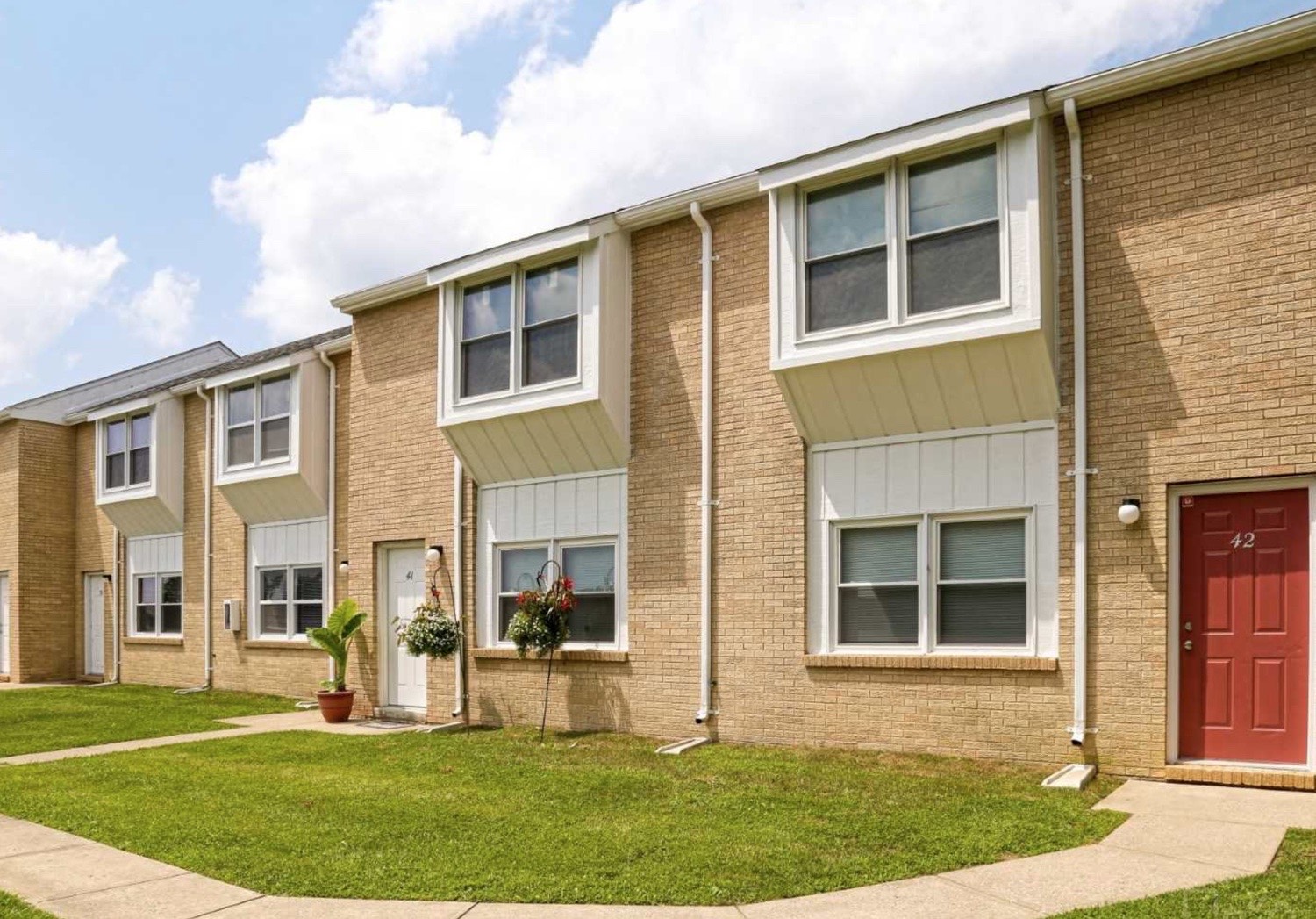 Dillsboro Townhomes - Main View
