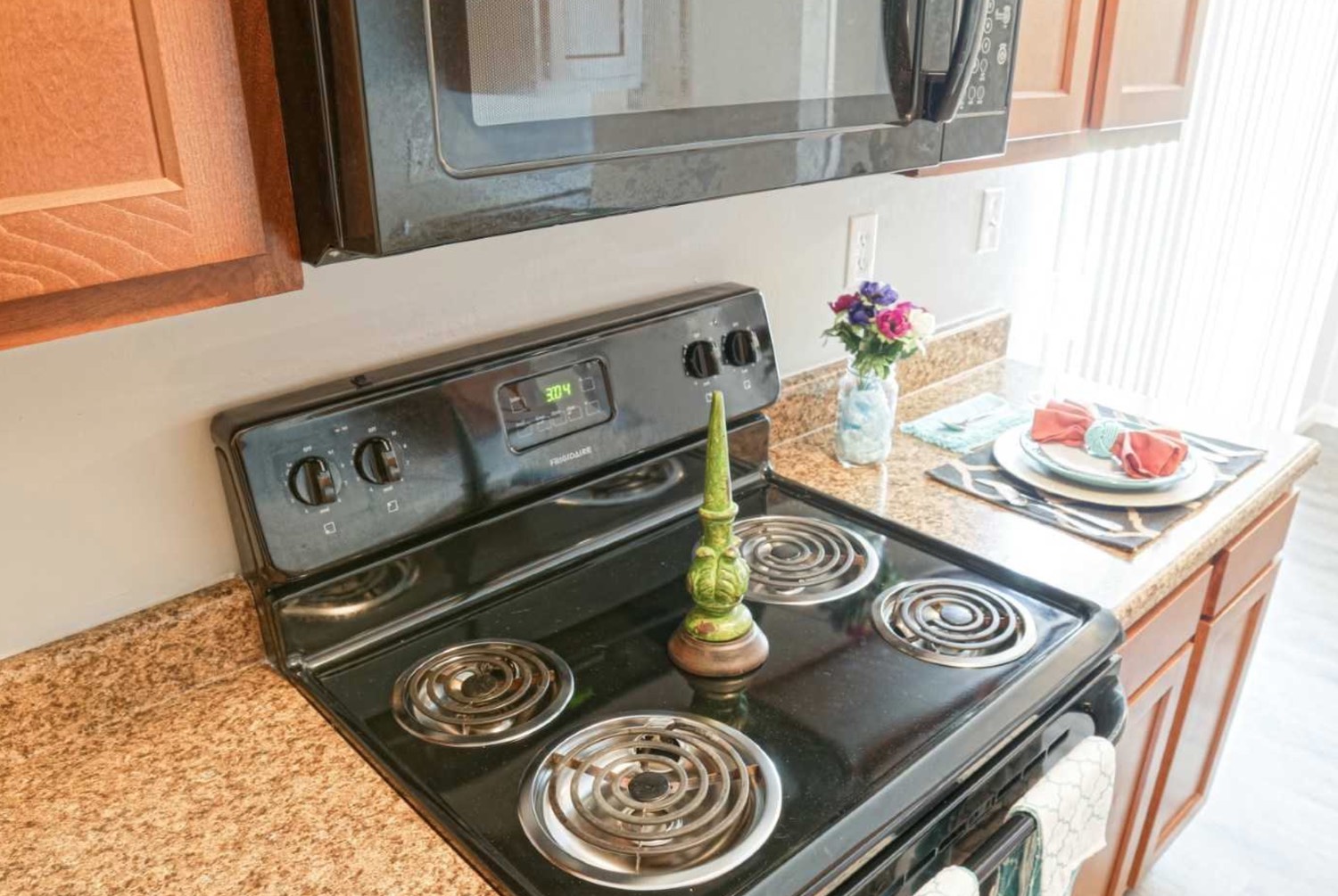 Dillsboro Townhomes - Thumbnail 9