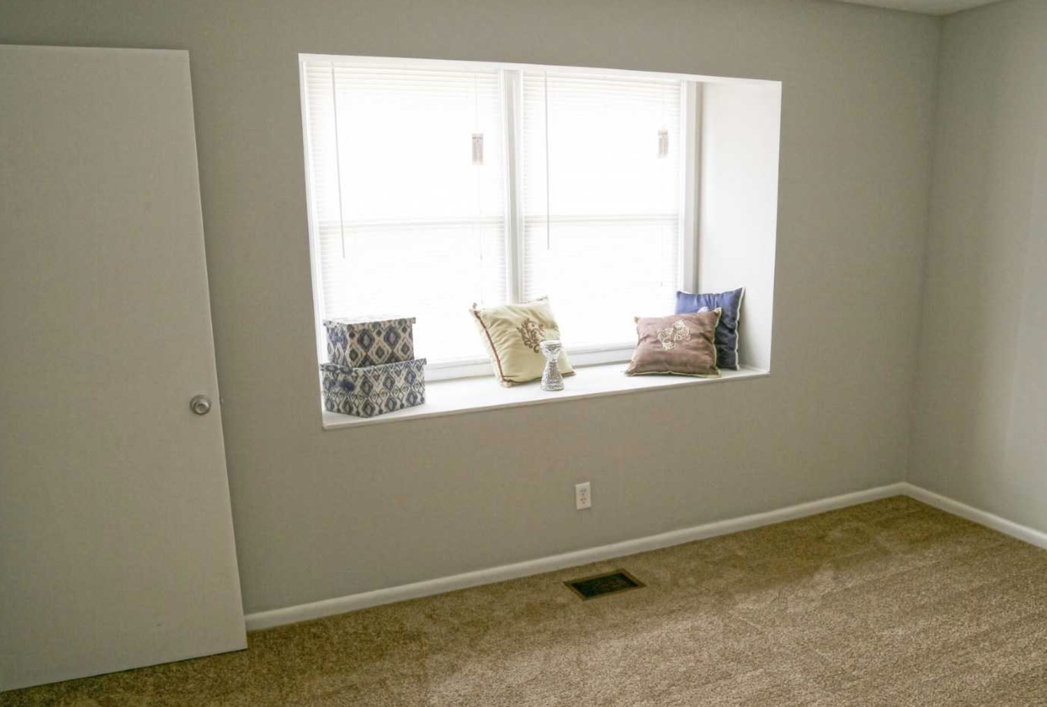 Dillsboro Townhomes - Thumbnail 15