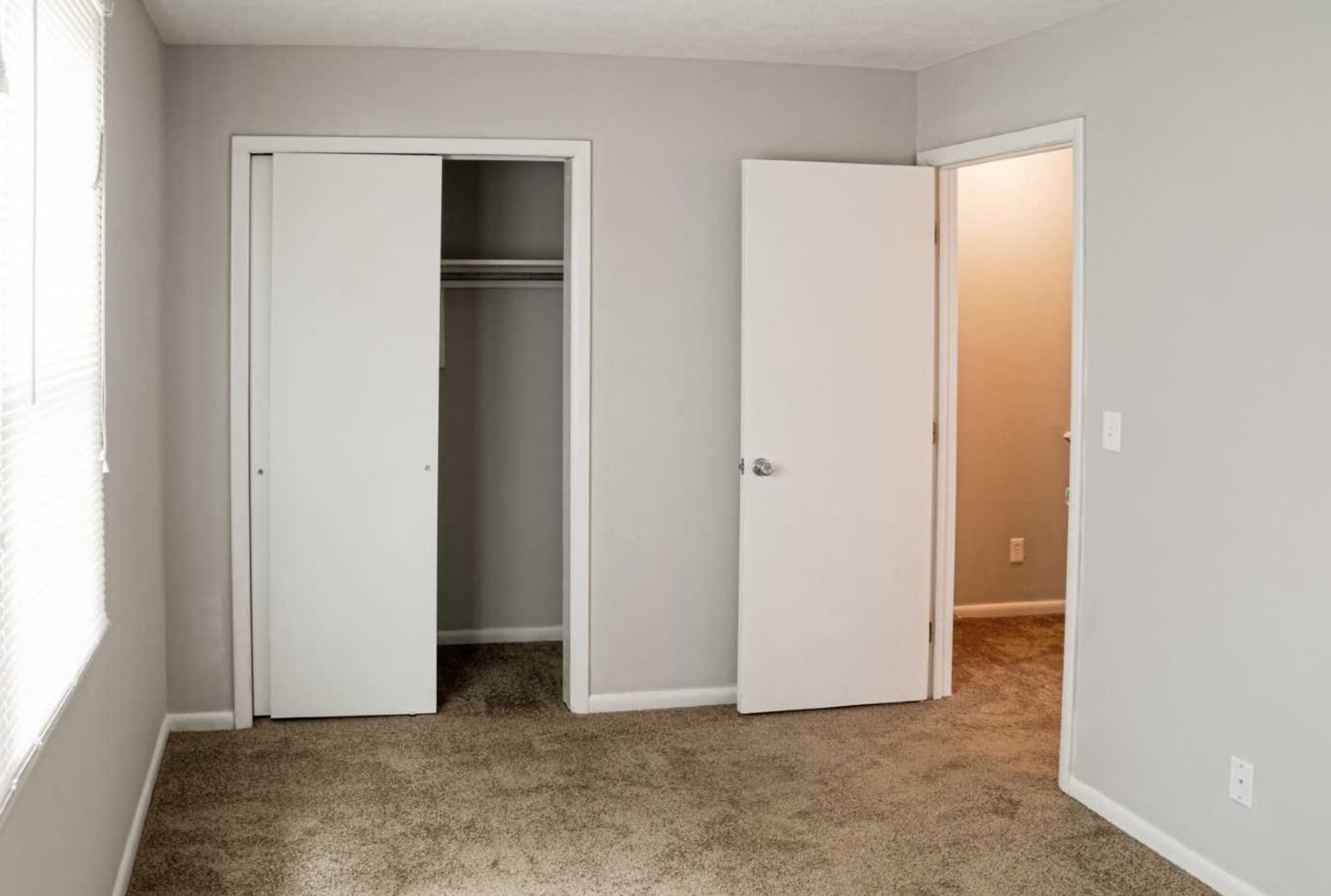 Dillsboro Townhomes - Thumbnail 21